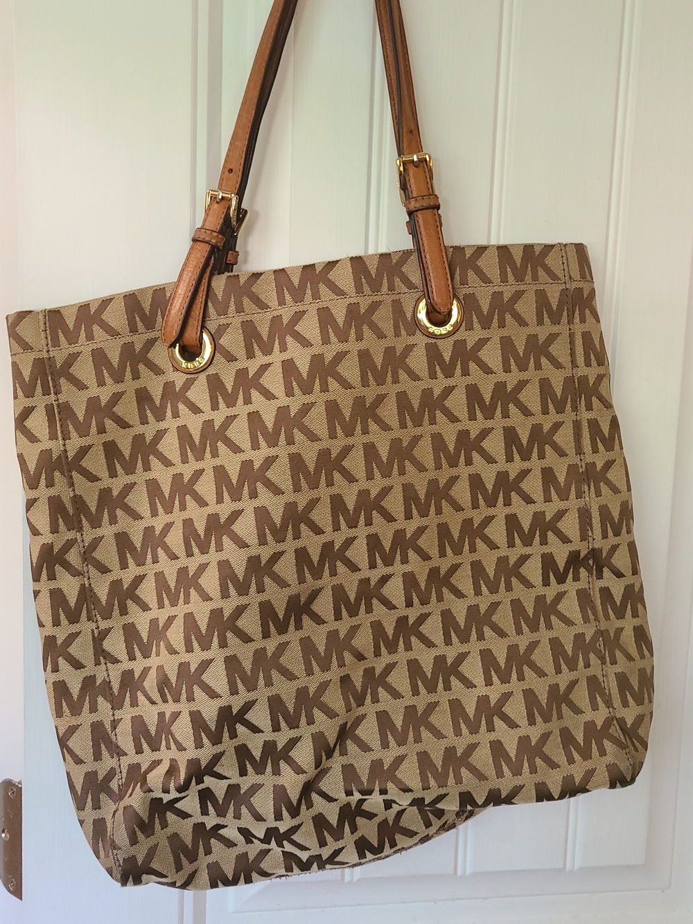 Michael Kors MK Monogram Tote in Brown/Tan